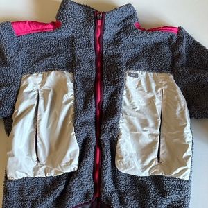 Figs Sherpa jacket Large